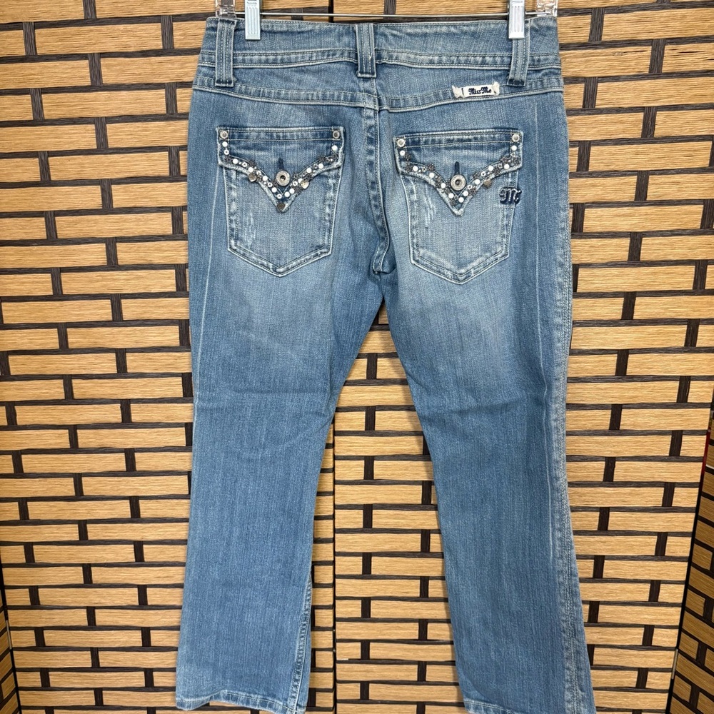 Miss Me Denim Crops Size 28‎